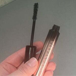 Anastasia Beverly Hills Lash Brag Volumizing Mascara